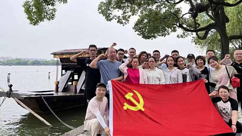 共筑初心使命高塔搭建实践